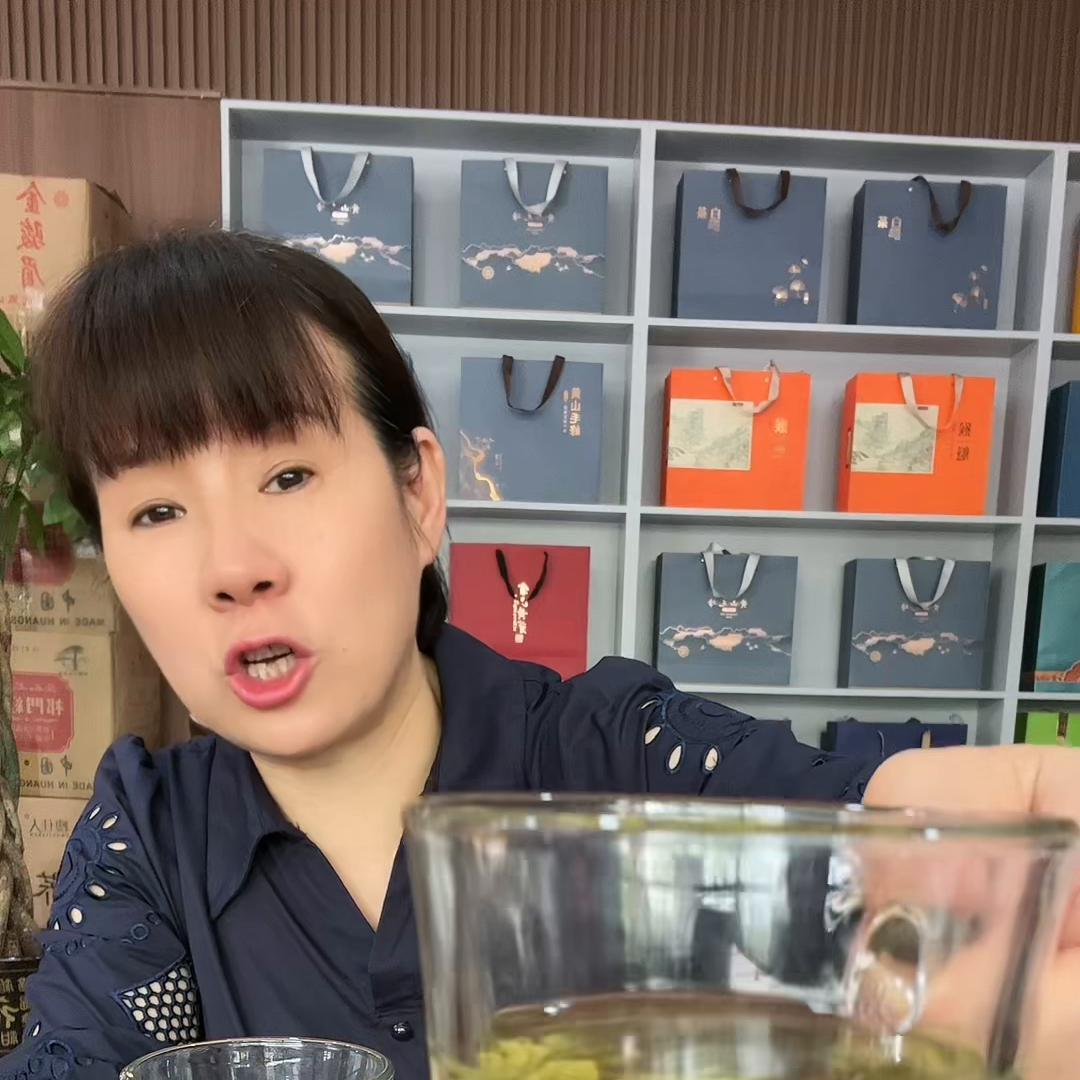 实在茶人,实在茶人的卖茶日常