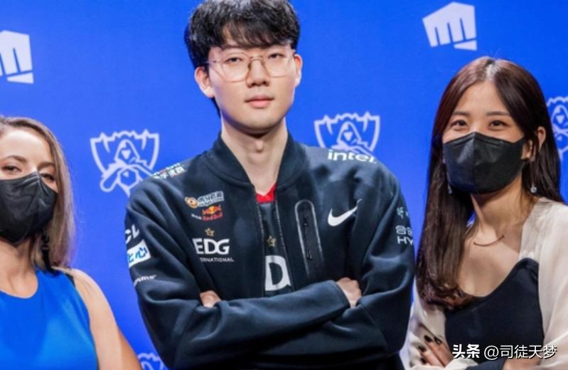 韩国啦啦队红裙子热舞,韩国啦啦队热舞秀