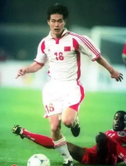 李霄鹏履新国足主帅,李霄鹏出任中国主教练