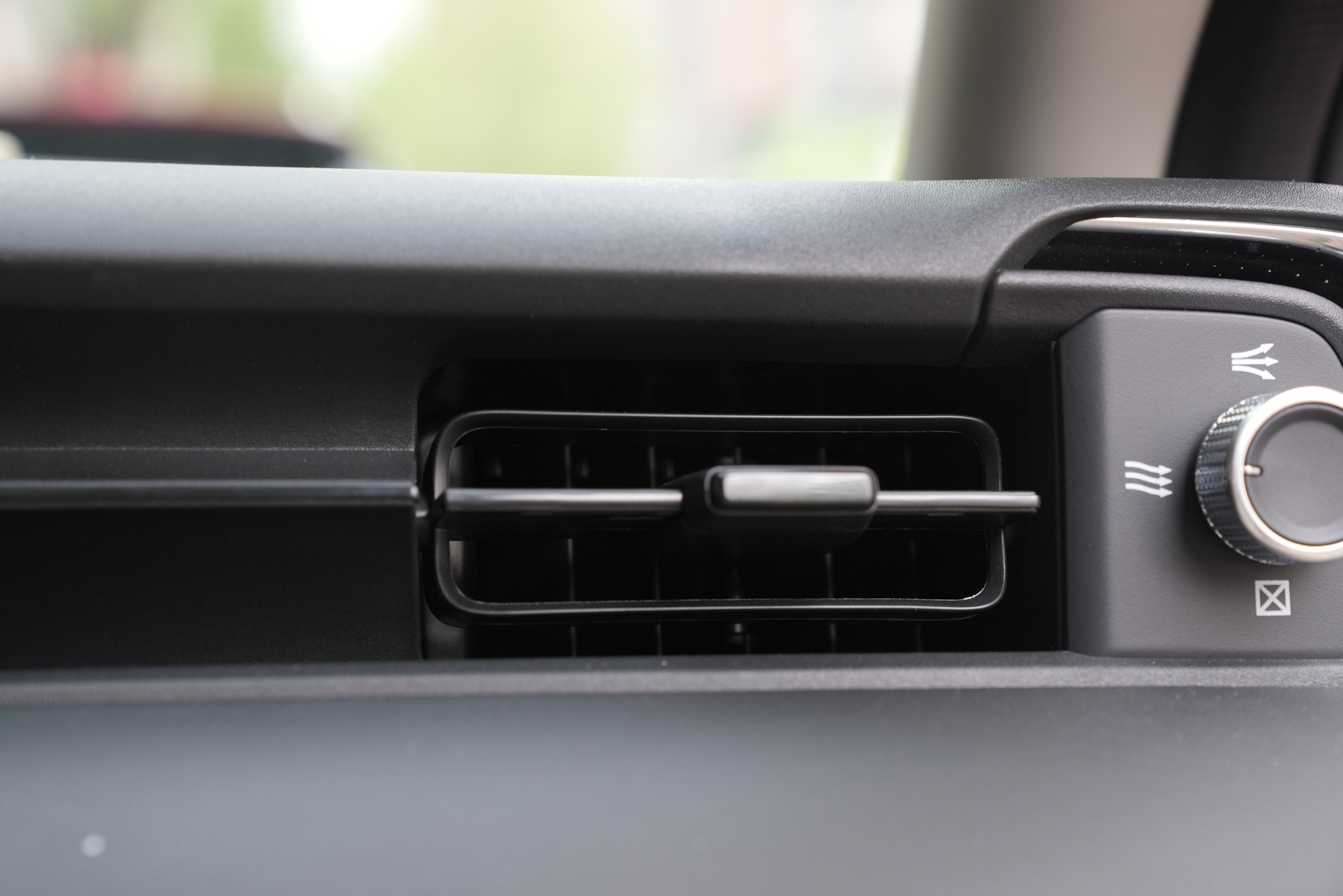 本田xr-v热潮版带自动关窗吗,本田xrv热潮版有360吗