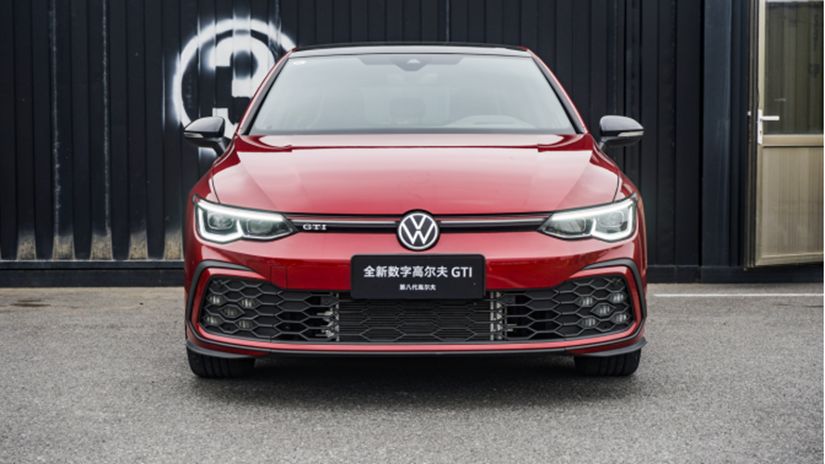 适合开的大马力车,最适合女生开的十款性能车