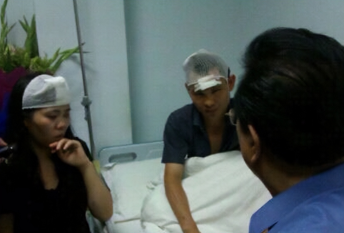 李双江大儿子李贺干什么的,李双江大儿子李贺视频