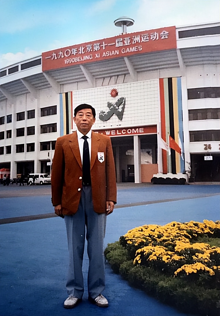 山东足球队历任主教练,历届山东足球教练名单