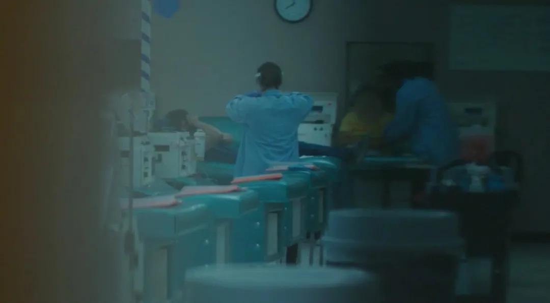 美国输往全球的血，竟然是这些人偷偷捐的？