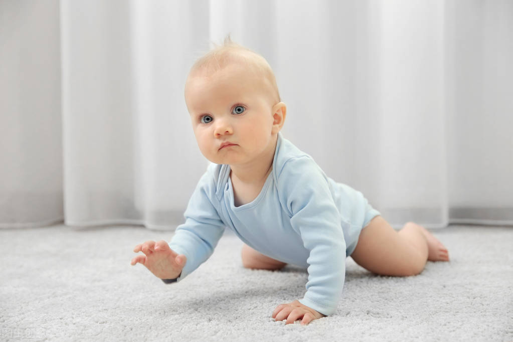 孩子上课注意力不集中是什么原因,宝宝注意力不集中好动是什么原因