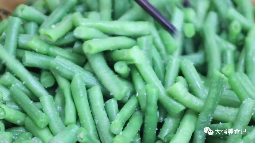 病毒高峰买什么吃提高免疫力 (吃什么可以增强免疫力对抗病毒)