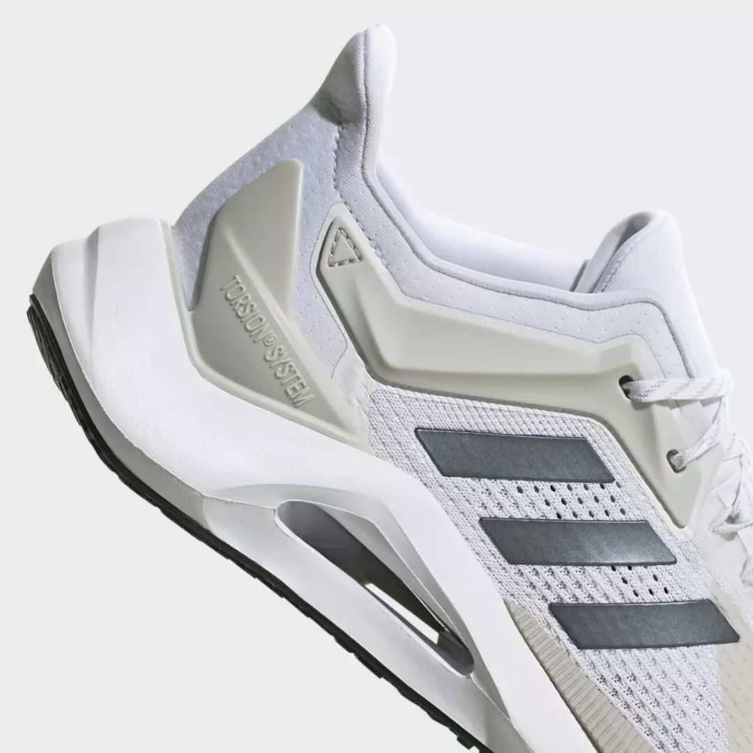 进击的巨人耐克联名的鞋,进击的巨人新联名原图