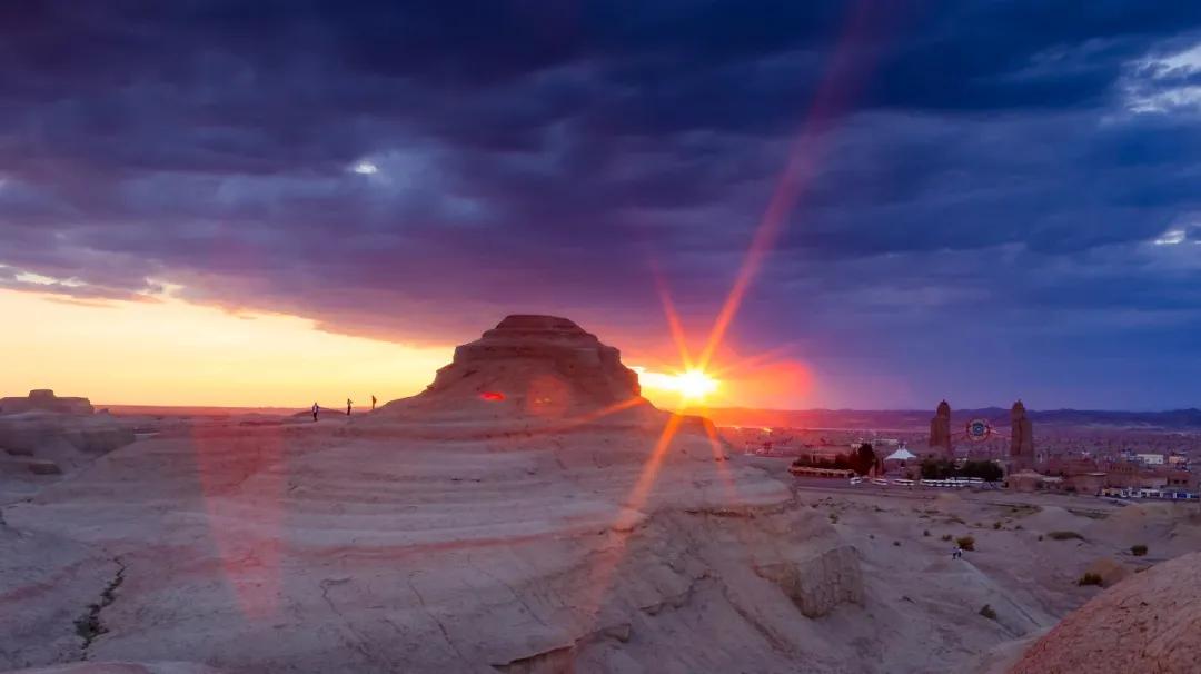 经销商适合做出口电商么,经销商的未来发展趋势电商