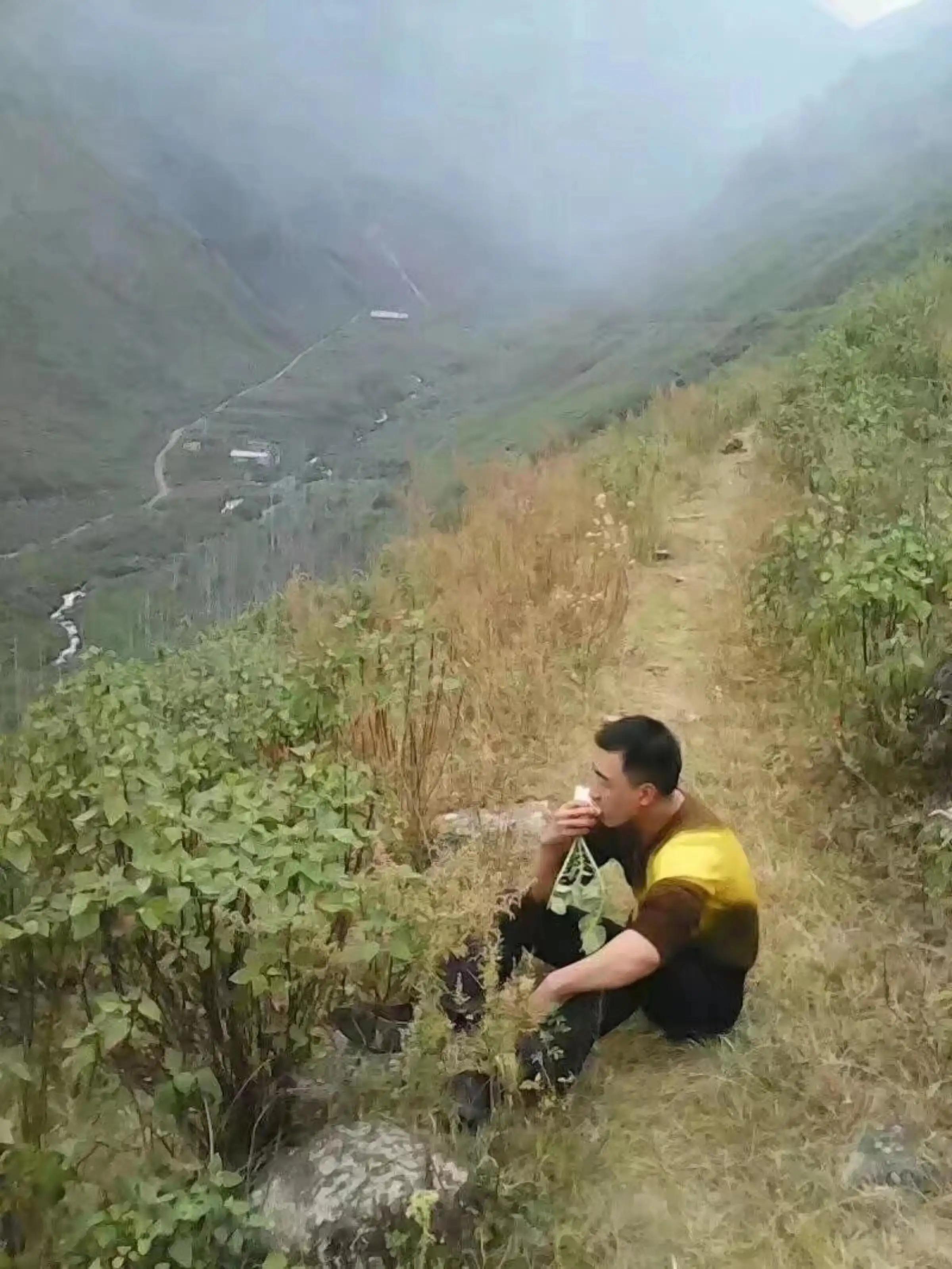 一个演员怎样努力才能成为好演员,要想成为演员必须做些什么