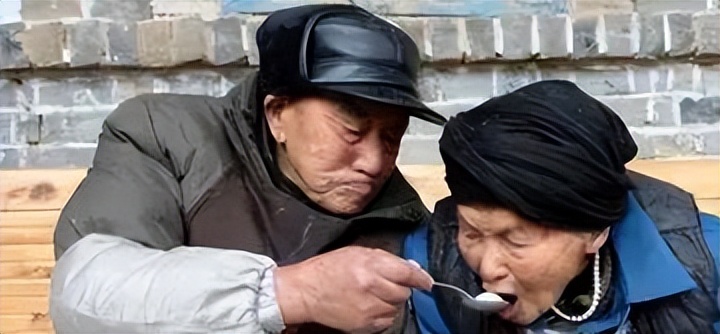 97年四川老太相亲再婚,四川老太再相亲竟然是60年前