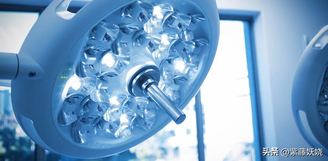 沉沦的女人（小小说）上篇