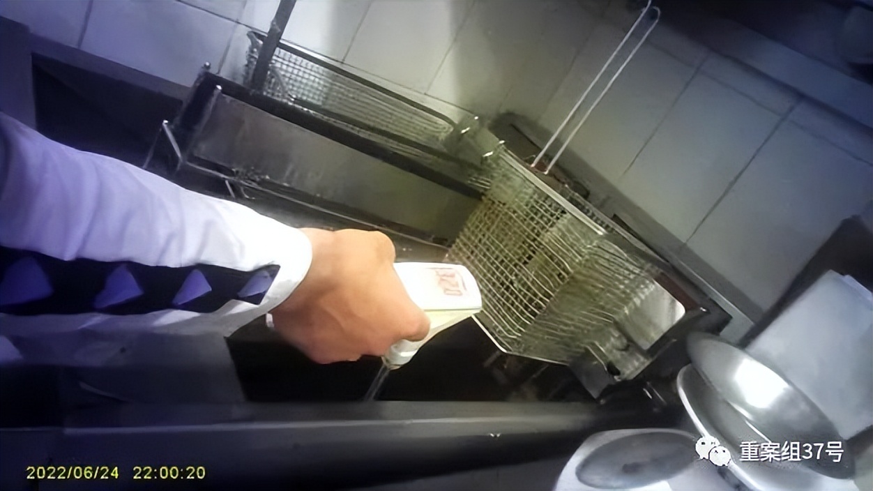 滚出中国！“脏乱差”的必胜客