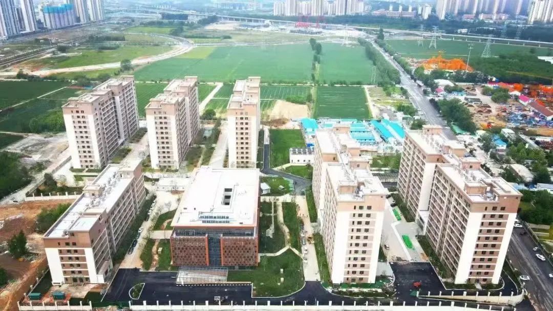 奋进伟大征程谱写时代华章视频,辉煌40载奋进新时代绘画横版