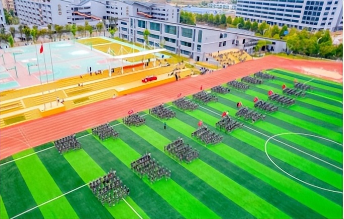 长沙市示范性普通高级中学,长沙恒定高级中学怎么样