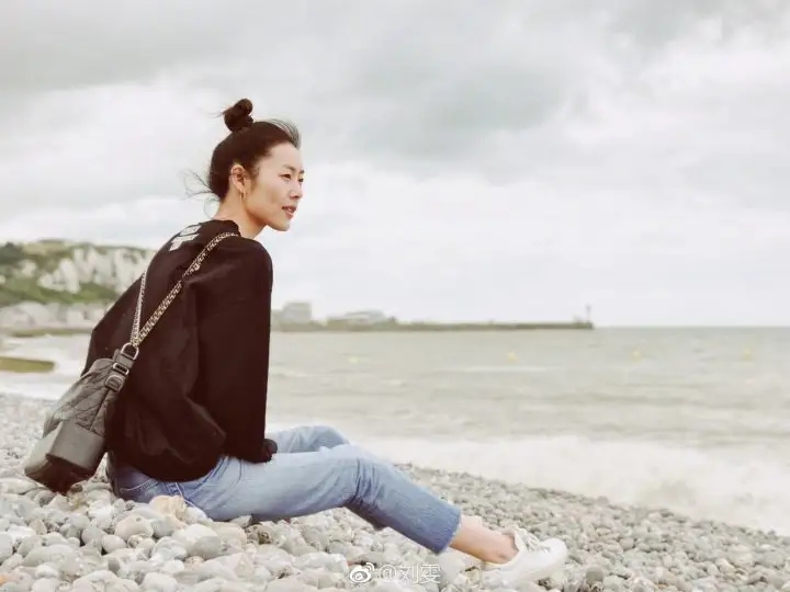 适合胖子的颜色穿搭,胖子穿搭不要穿的颜色