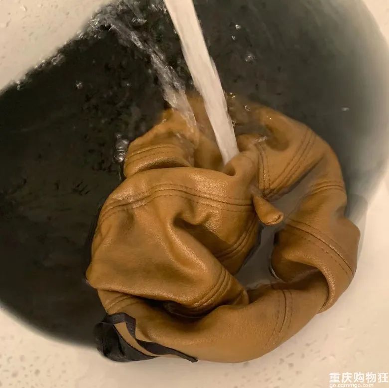 花70块自己在家染了3套衣服裤子，这体验太绝了！效果还让人惊喜