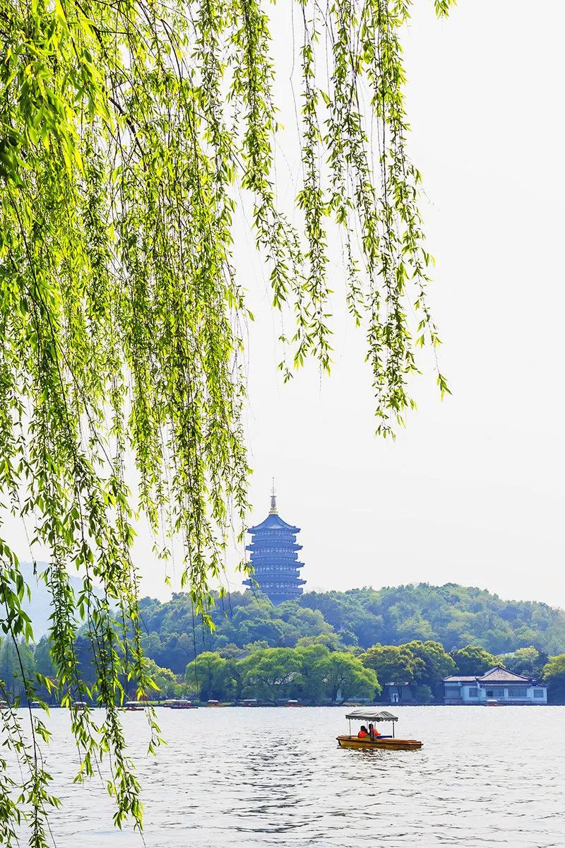 西湖美景图片真实壁纸,杭州西湖风景壁纸全屏