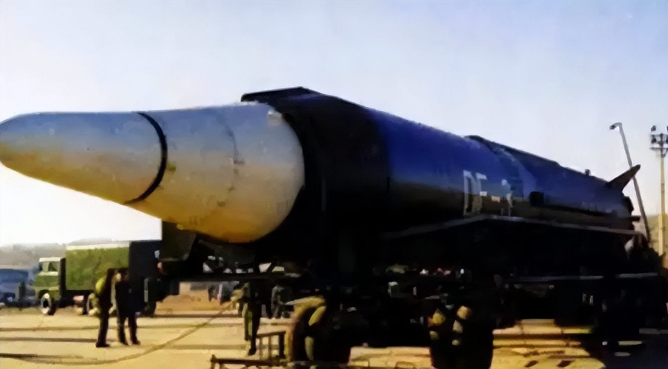 买导弹被美拒绝，沙特亲王赴中国购买东风3，35亿巨资引关注