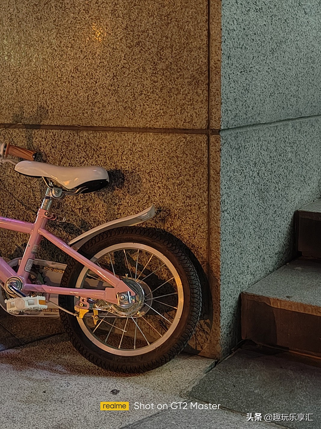 realme真我gtneo2t优缺点,真我realmegt2大师探索版