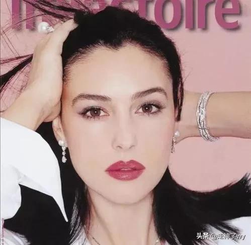 意大利女星莫妮卡贝鲁奇致命邂逅,意大利影星莫妮卡贝鲁奇照片