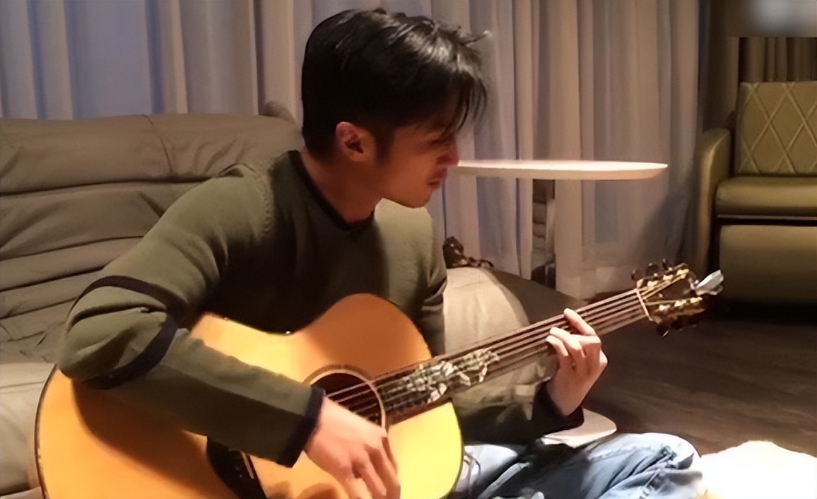 王菲是如何和窦唯走在一起的,王菲和窦唯现在的情史