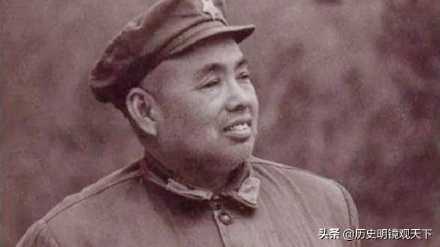 许道江:*世友许**的孙女长相漂亮,毕业后在部队工作,为人低调沉稳