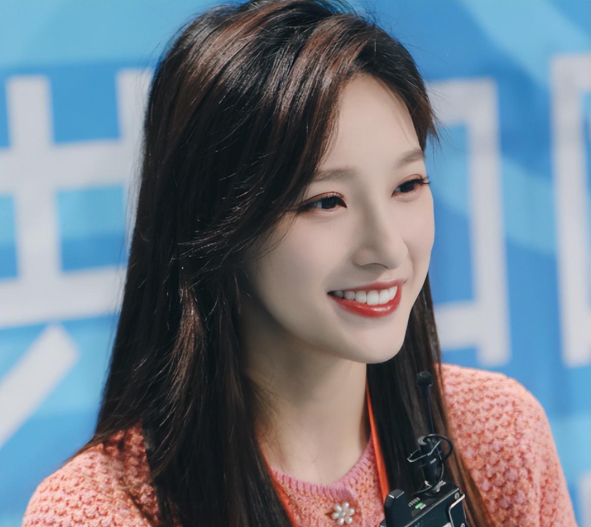 春晚新主持马凡舒写真,美女马凡舒年龄