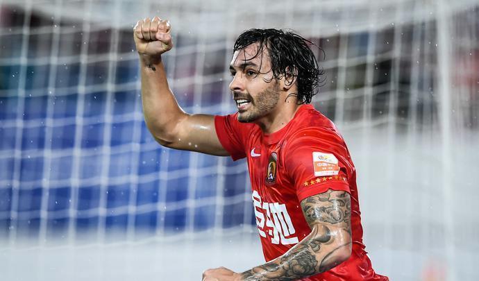 中国足球即将归化球员一览表,中国足球归化球员最新名单