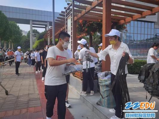 郑州高中学校军训,郑州市各高中军训