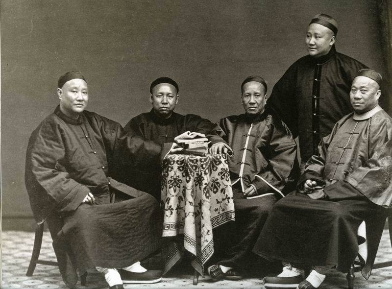 清朝灭亡后太监都去哪了,清朝灭亡后宫里的太监都去哪了