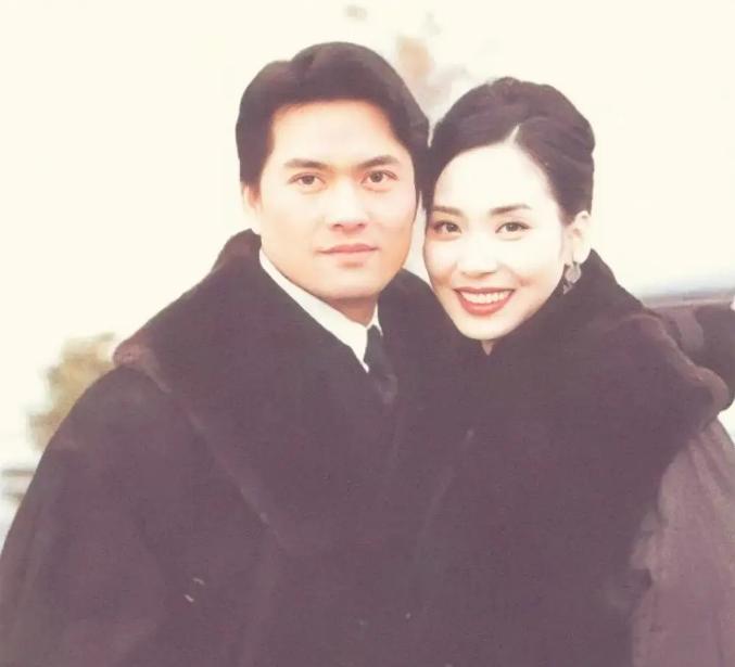 傍富婆的男星,13位娶到富婆的男星