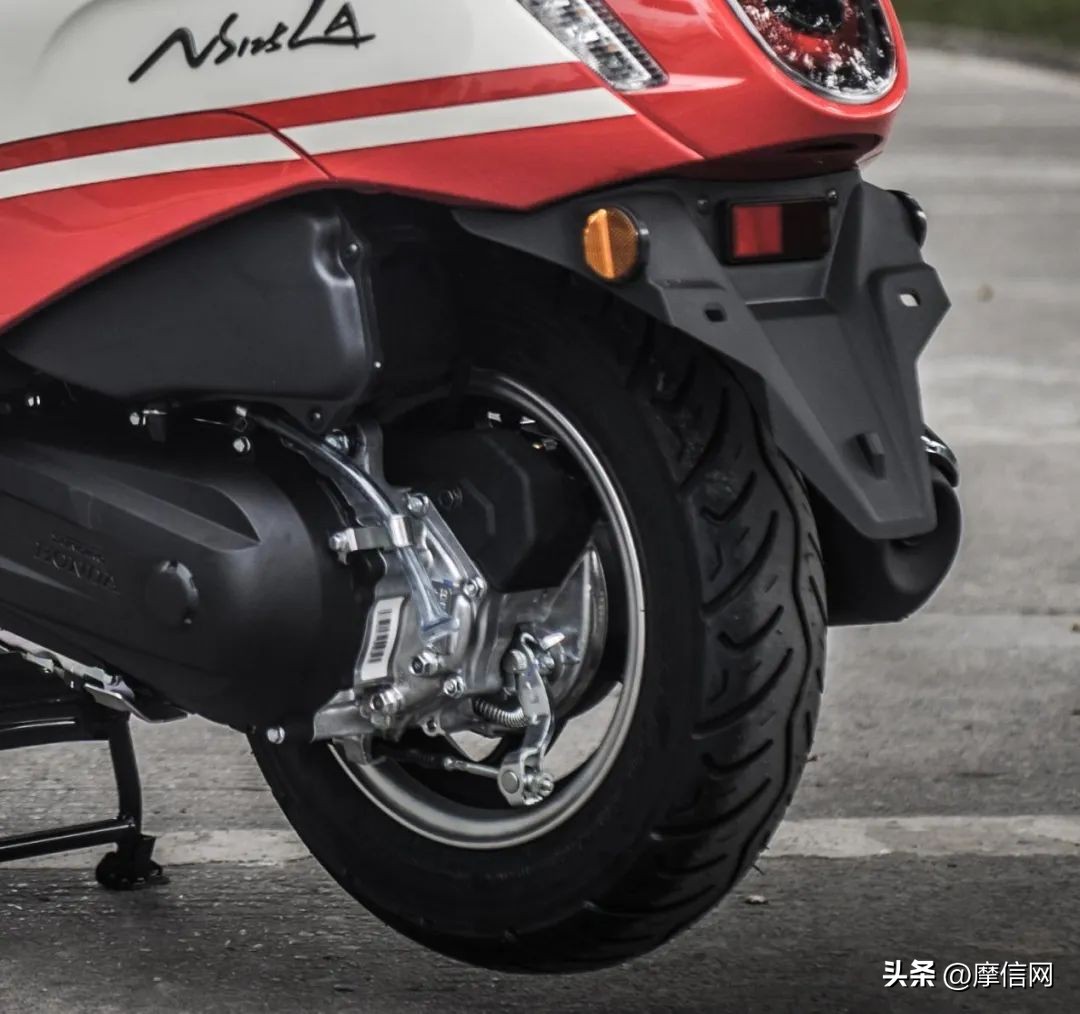 新大洲本田ns125la驾驶感受,新大洲本田NS125LA优点和缺点