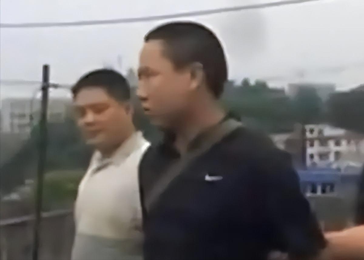 丈夫怀疑妻子出轨杀害妻子,丈夫怀疑妻子出轨把她杀死