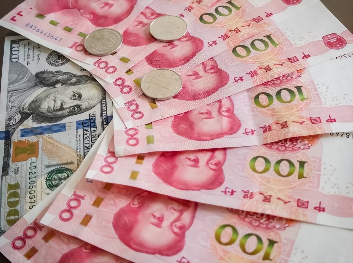 人民币国际化对币值的影响,人民币国际化的利弊分析