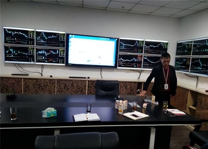 未来十年适合女生的十大高薪职业,未来女生最吃香的十大专业赚钱