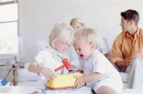 孩子说谎骂人怎么办,孩子打人骂人怎么处罚