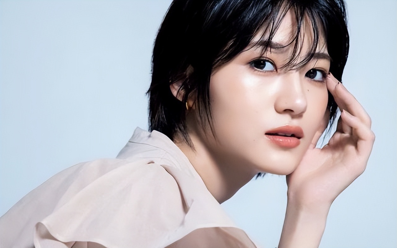 底妆斑驳卡粉不服帖是什么原因,底妆怎么画才会服帖不卡粉斑驳