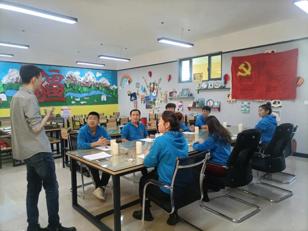 【玩转富蕴】“沉浸式体验”和“跨时空对话”-红色剧本杀为营地红色教育解锁新模式