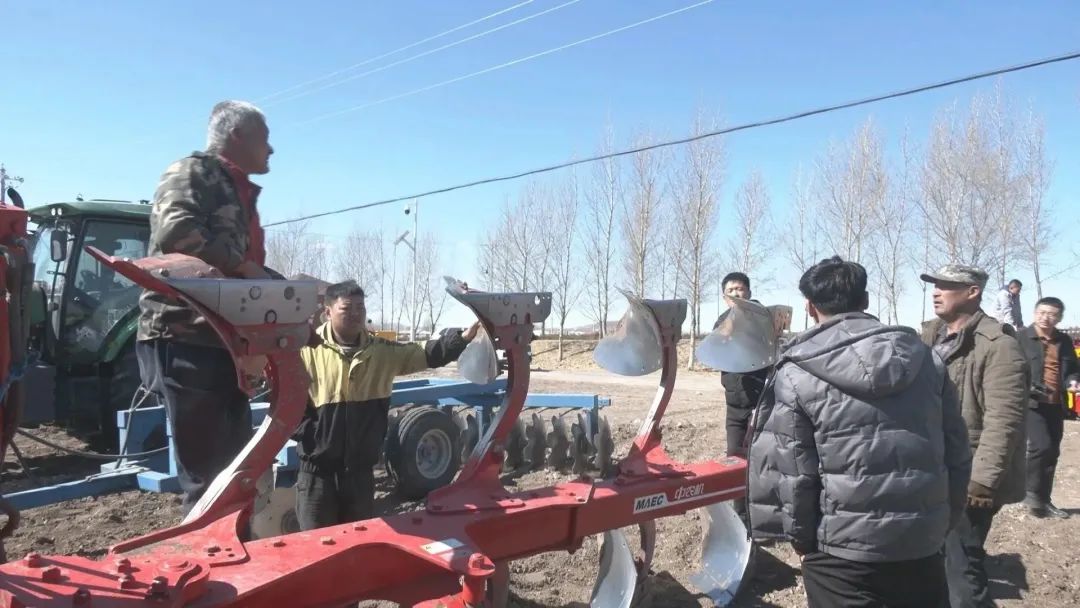 感党恩听党话跟党走藏语,感党恩听党话跟党走