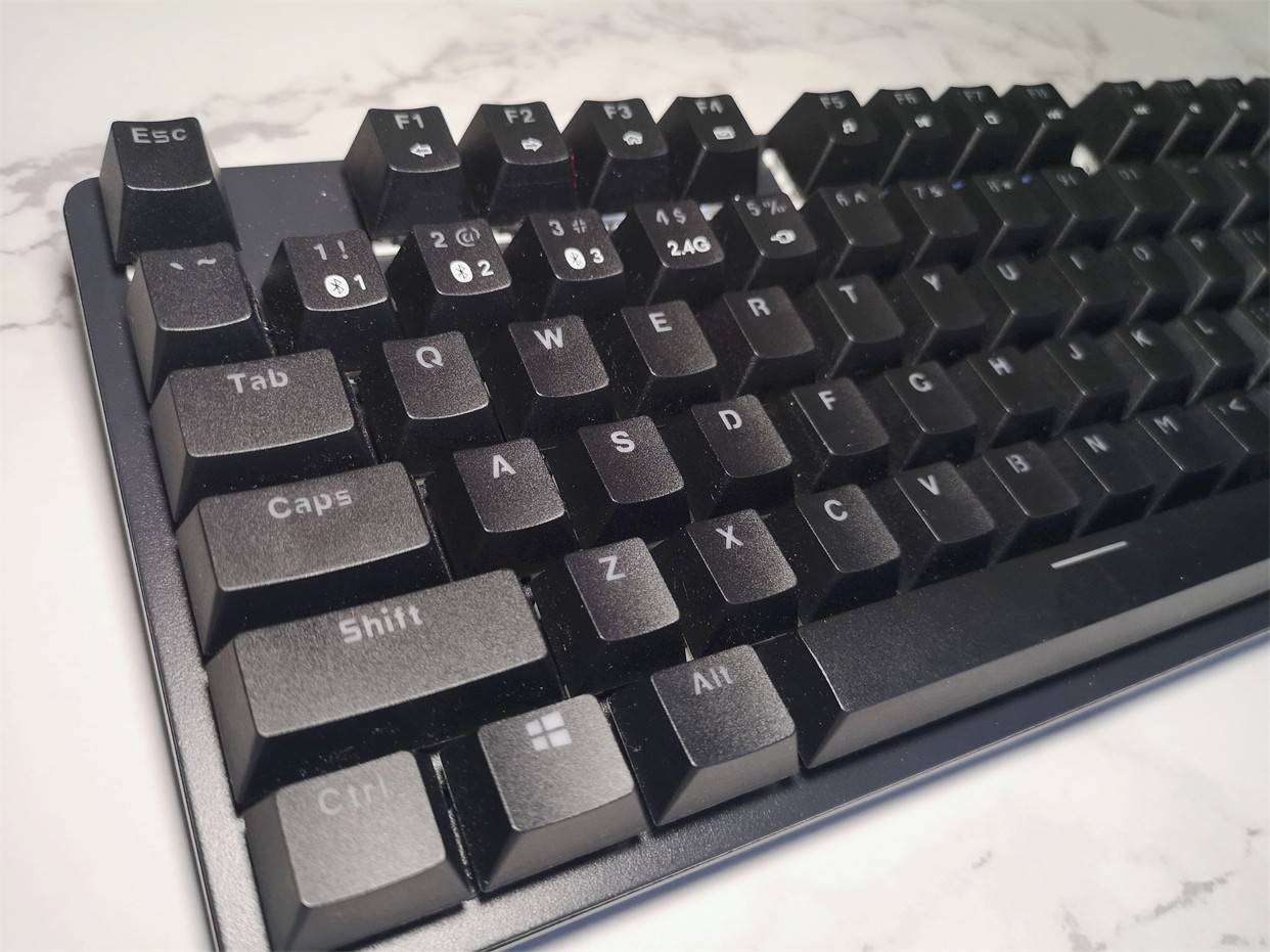 雷柏v500se混彩背光游戏机械键盘,雷柏v500pro混彩背光游戏机械键盘