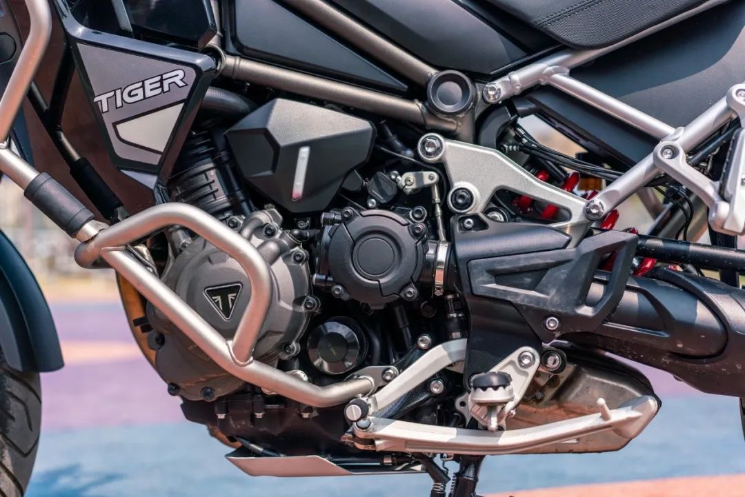 凯旋tiger1200配置对比,凯旋1200tigergtpro测试