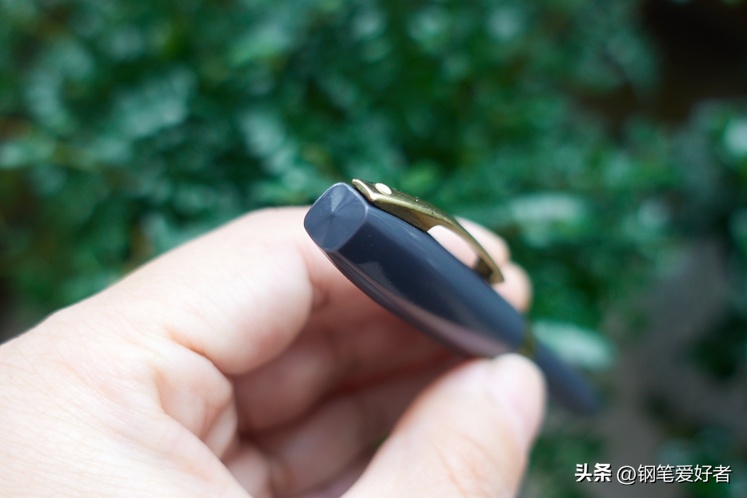 犀飞利帝国4钢笔评测及犀飞利TD上墨器系统原理解析