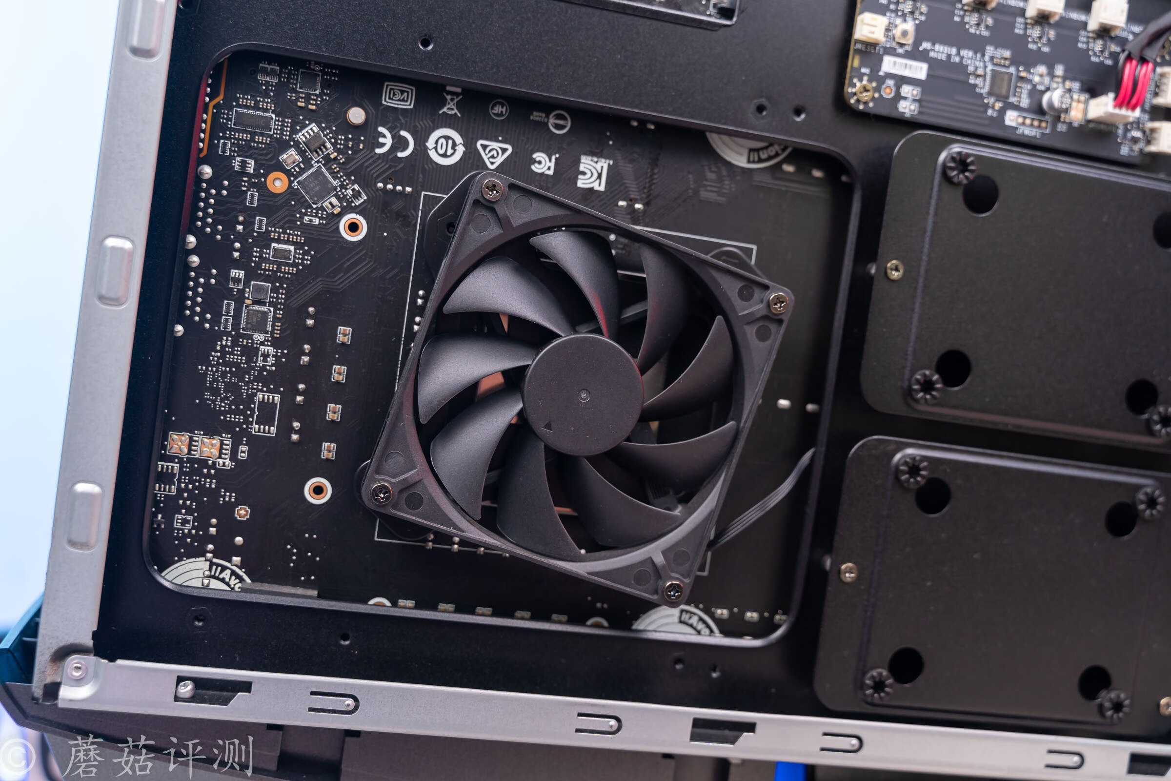 微星宙斯盾ti511代测评,微星宙斯盾ti5散热怎么样