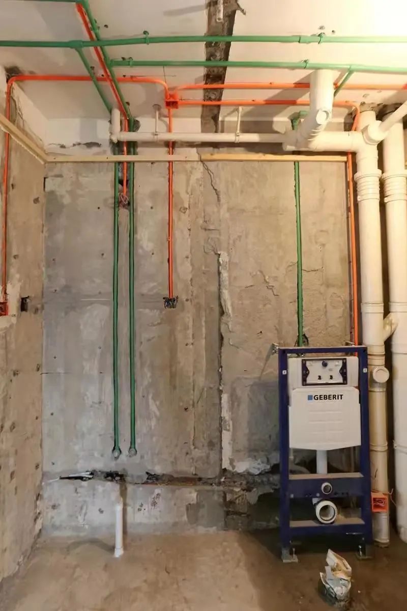 壁挂马桶好冲吗,非承重墙可以装壁挂马桶吗