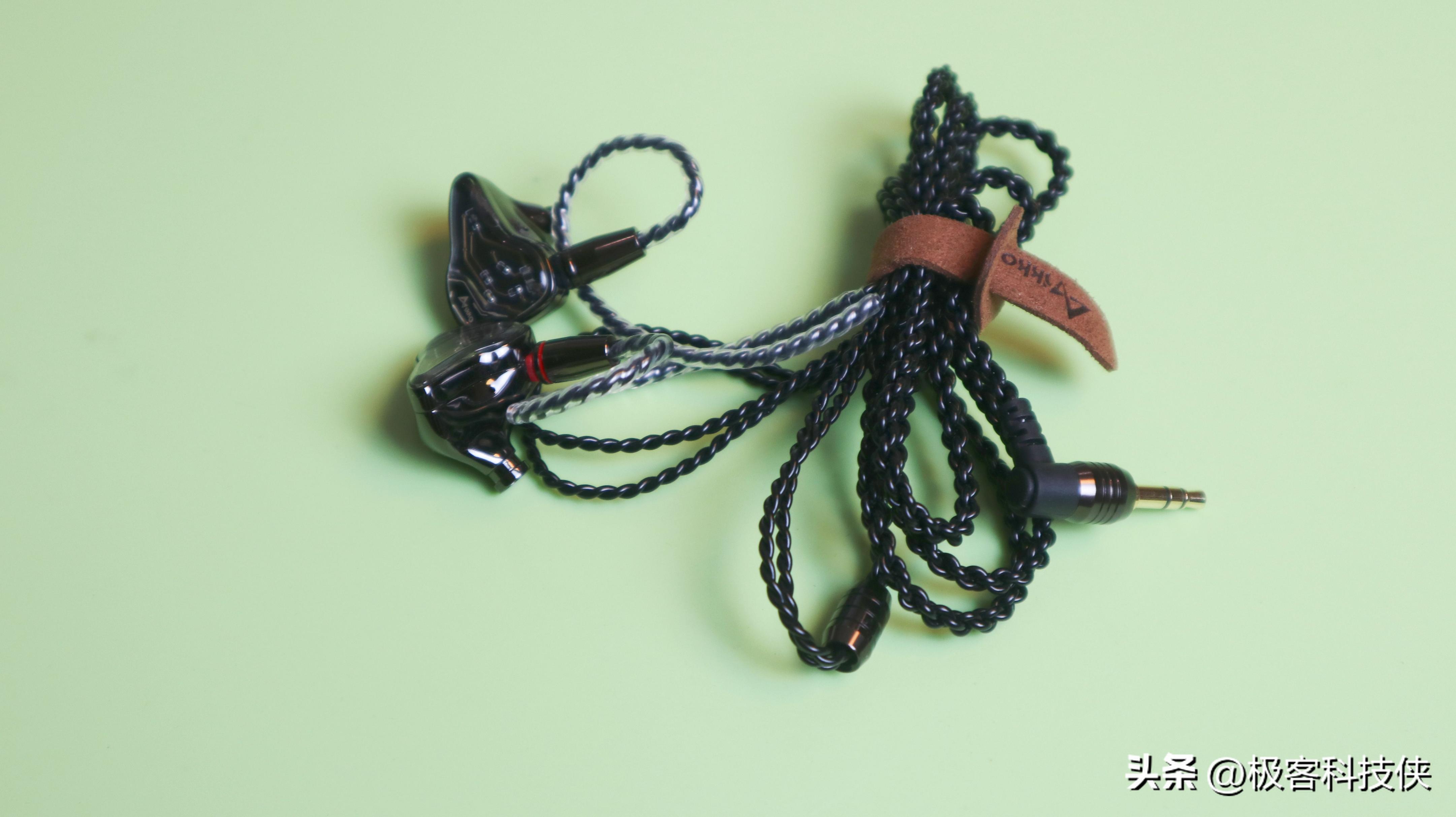 ikko鑹惧埢鑰虫斁,鑹惧埢ikko10s