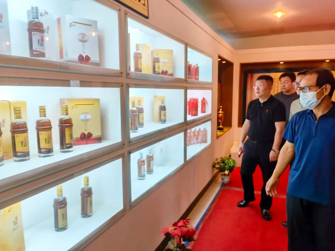 产业落地-指南针实地考察东方黑酒产业园项目