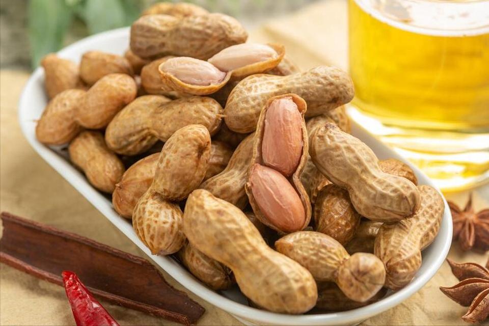 水煮花生为什么煮不软,水煮花生煮好不进味怎么办