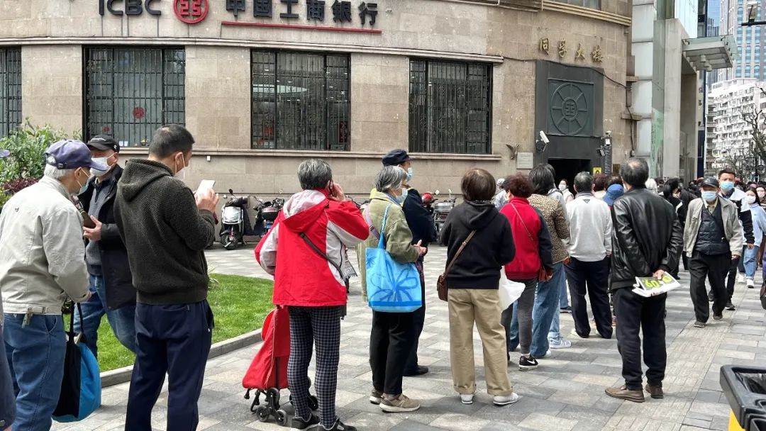 南京路步行街青团哪个好吃,上海南京路哪家青团好吃