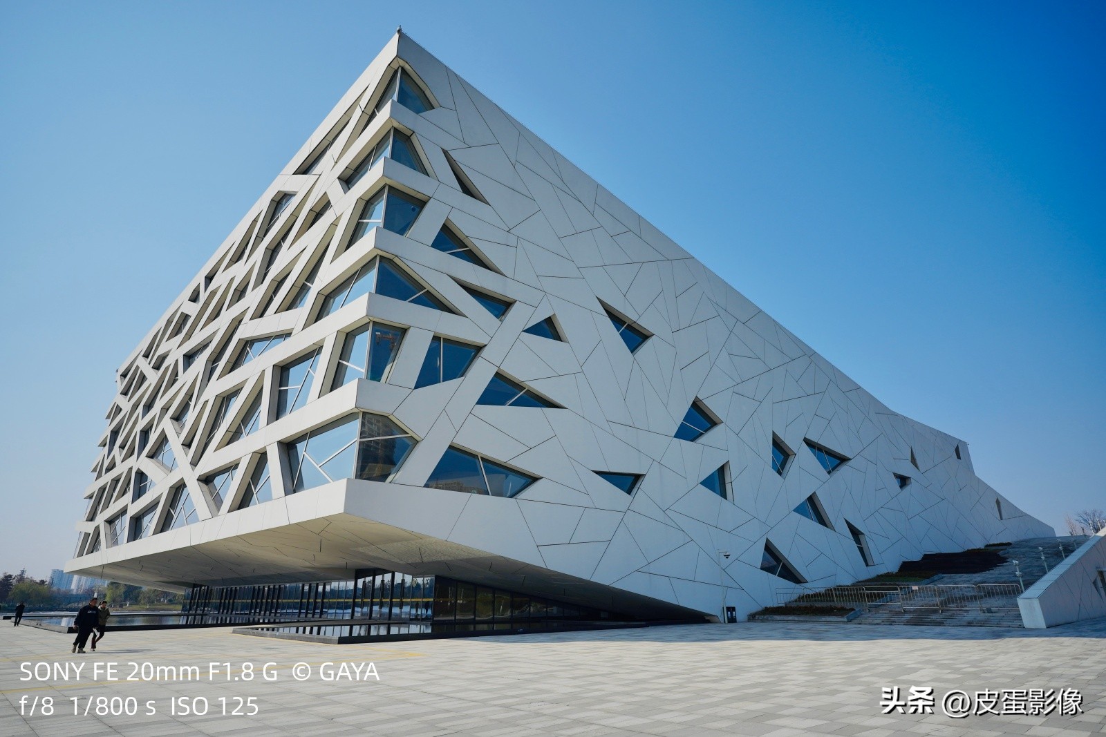 唯卓仕索尼20mmf1.8全画幅广角,索尼15mmf1.4样张