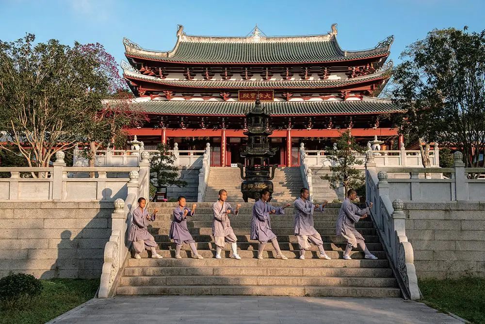 【闽山闽水物华新】周末“趣”玩|古寺有新意,春来寻芳踪,趁着周末到莆田,来一次佛系之旅